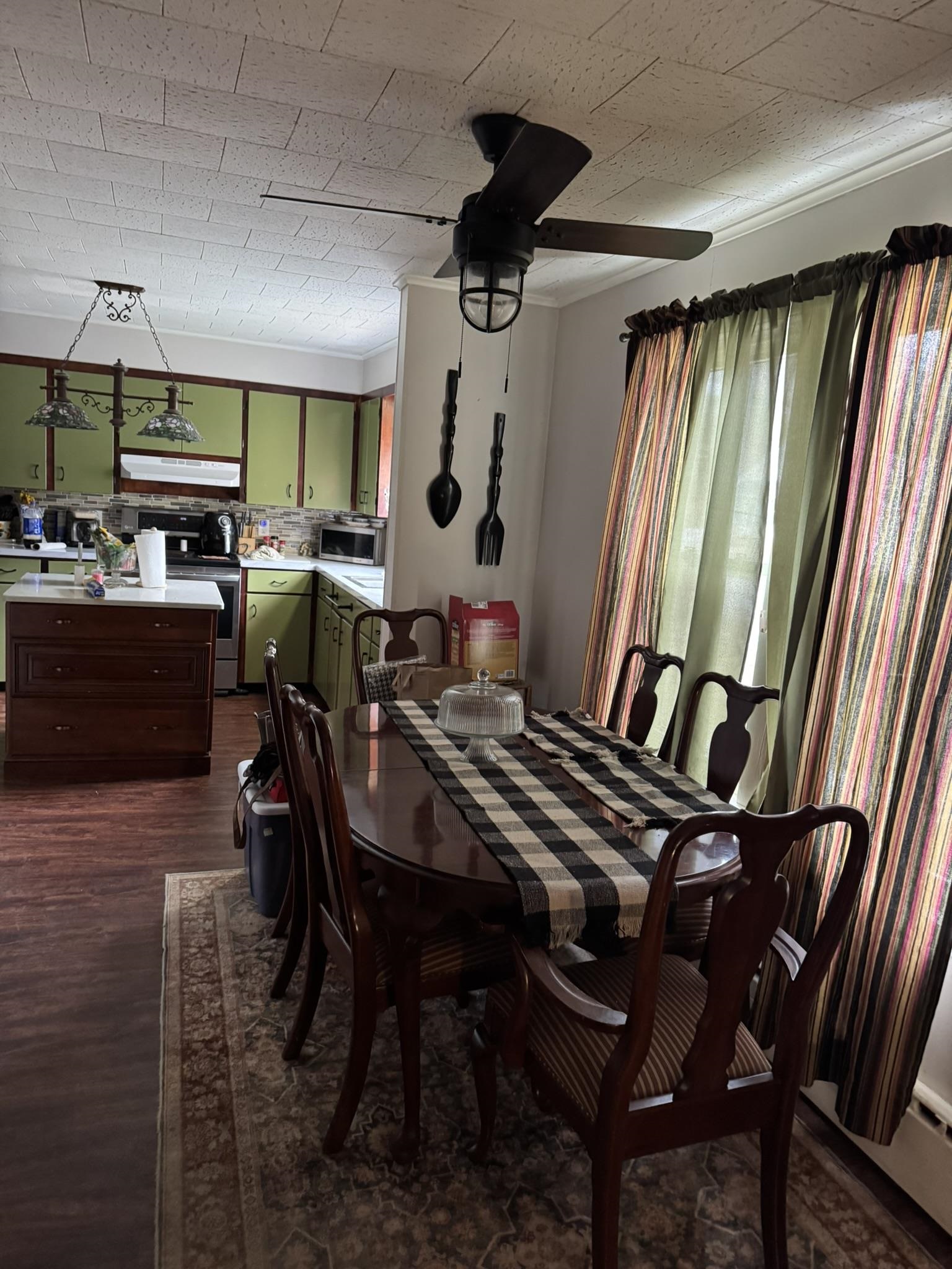 34 School Street Proctor, VT 05765 - Photo 16 of 26