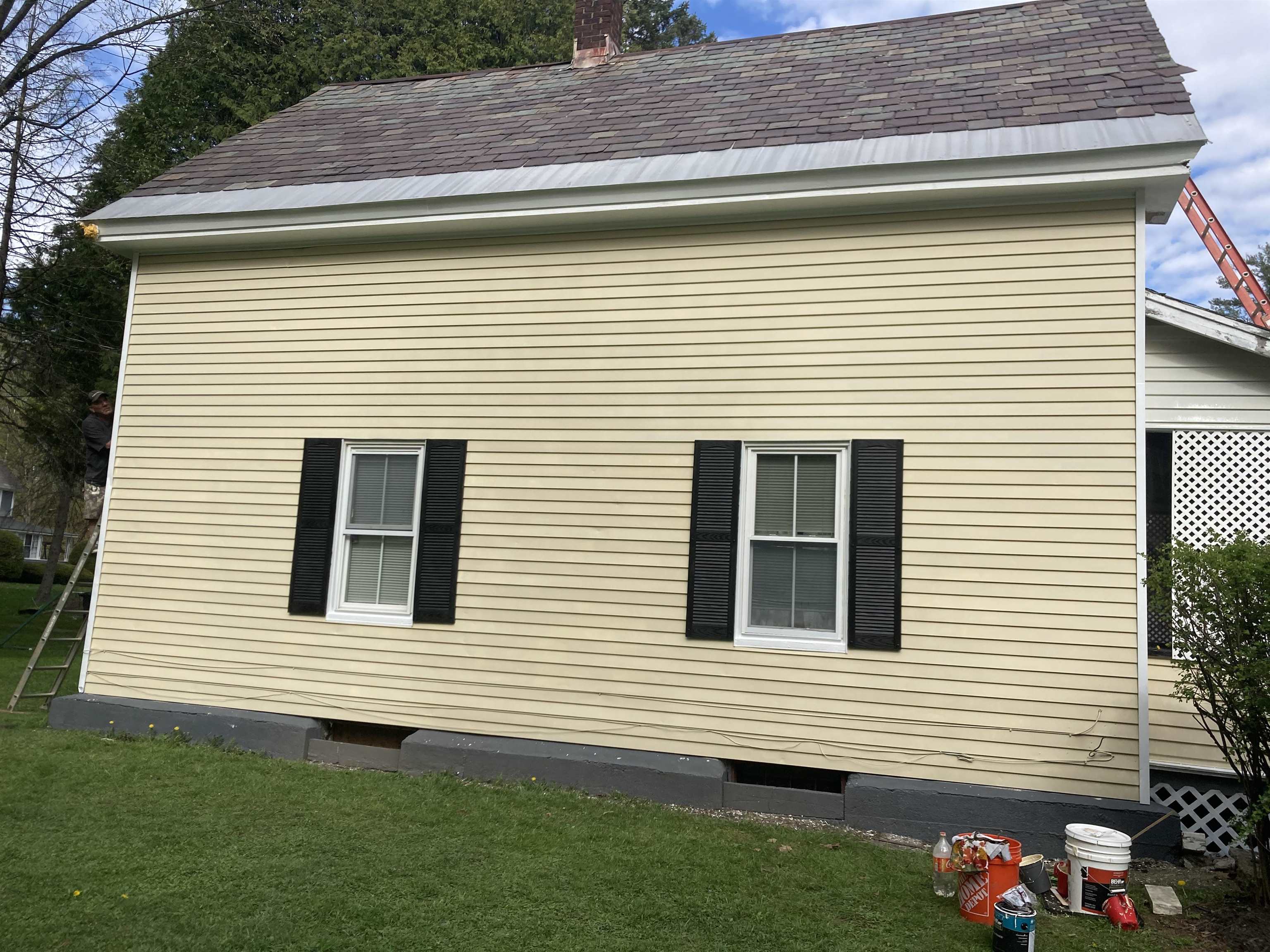 34 School Street Proctor, VT 05765 - Photo 6 of 26