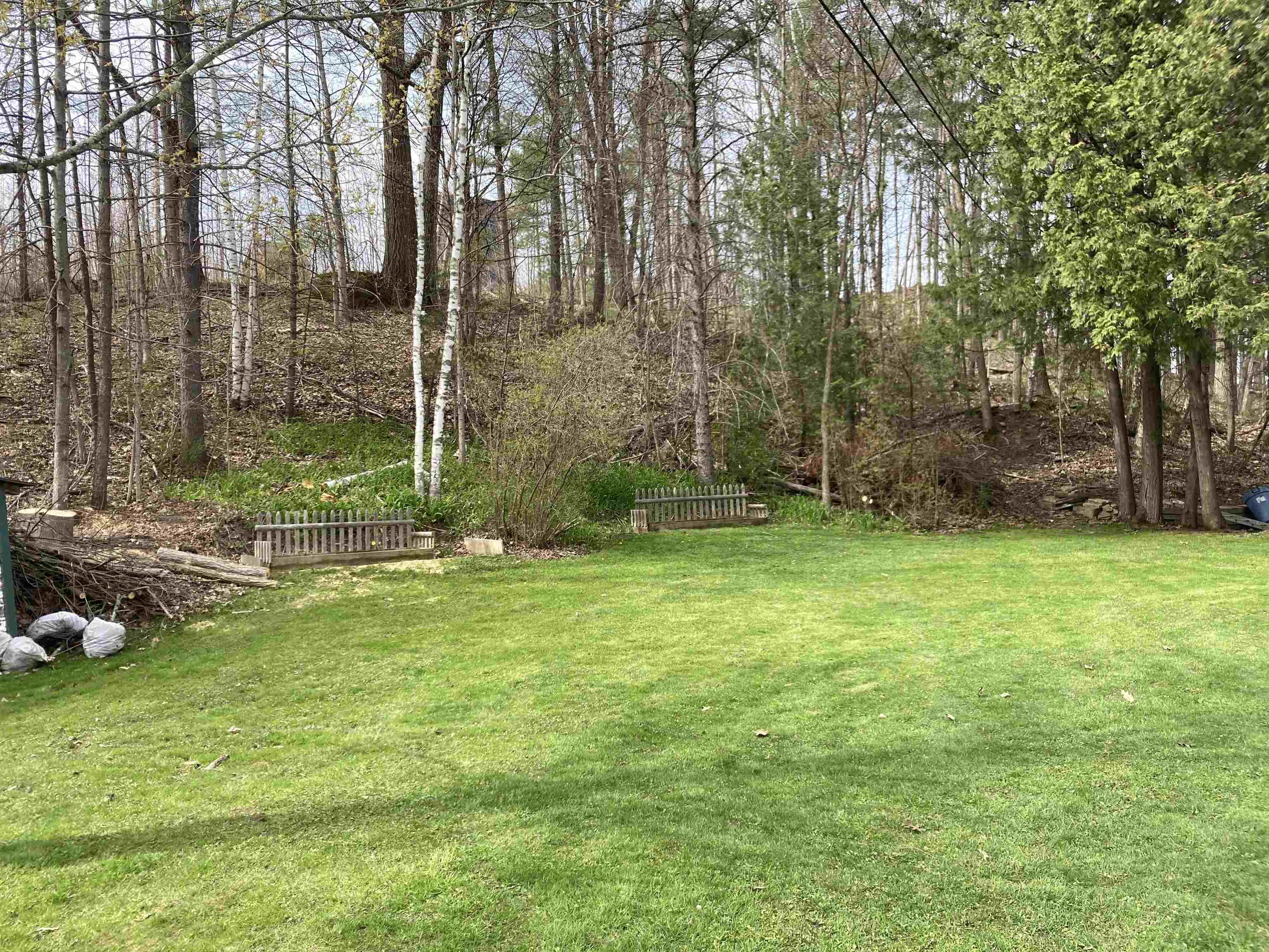 34 School Street Proctor, VT 05765 - Photo 9 of 26