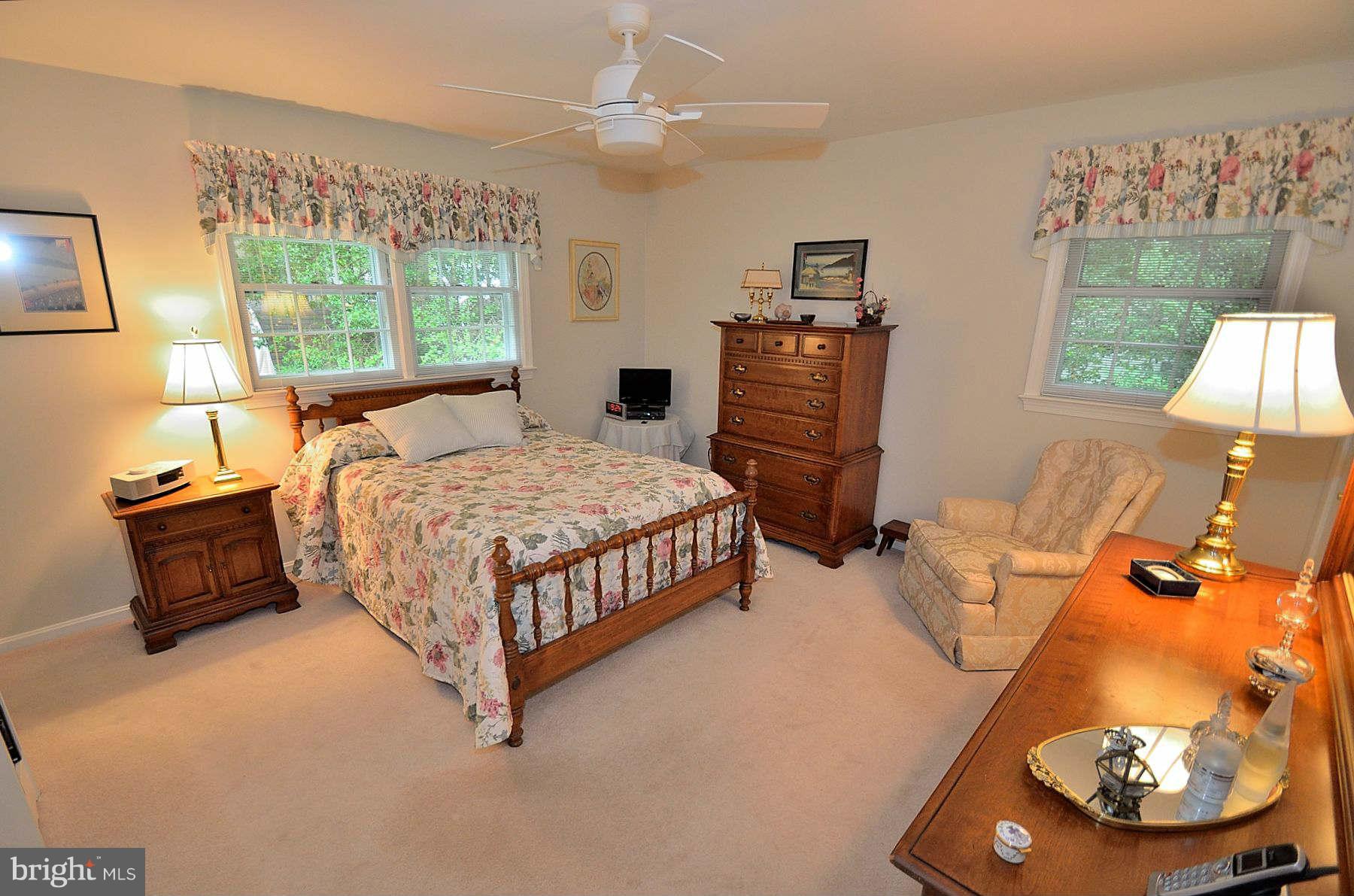 6722 Houndmaster Road Springfield, VA 22152 - Photo 8 of 20 Bedroom (Master)
