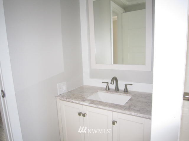 375 Union Avenue Southeast, Unit 202 Renton, WA 98059 - Photo 16 of 20 Gallery Image 16