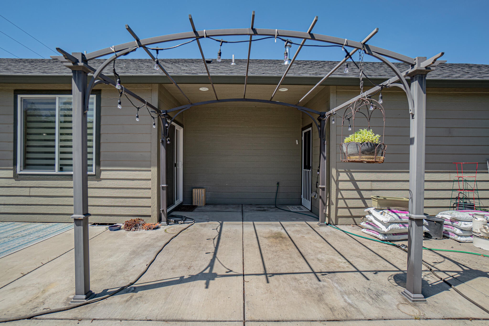 1491 Spring Street Medford, OR 97504 - Photo 25 of 28 DSC02516-HDR