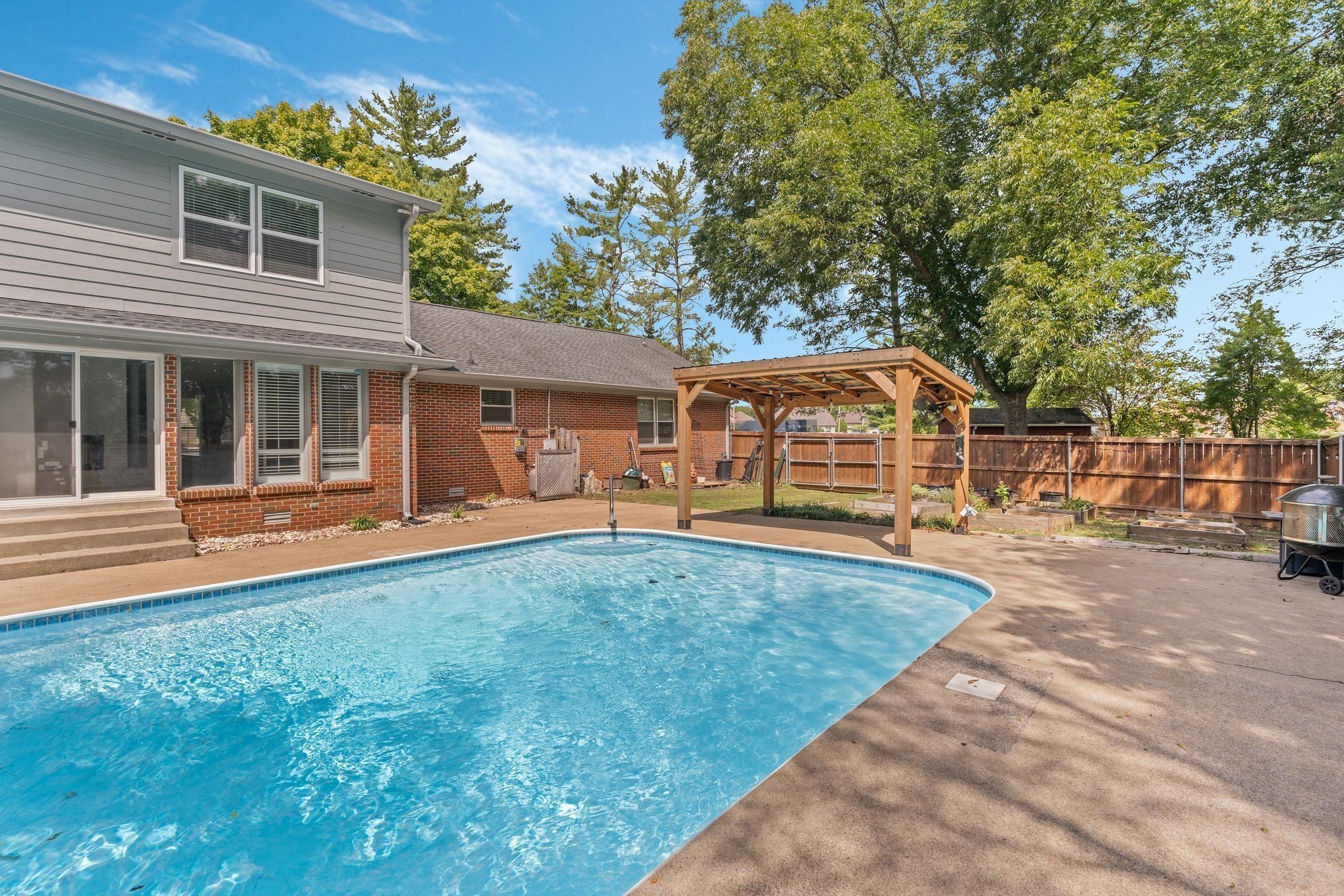 818 North Rutherford Boulevard Murfreesboro, TN 37130 - Photo 12 of 74 Gallery Image 12