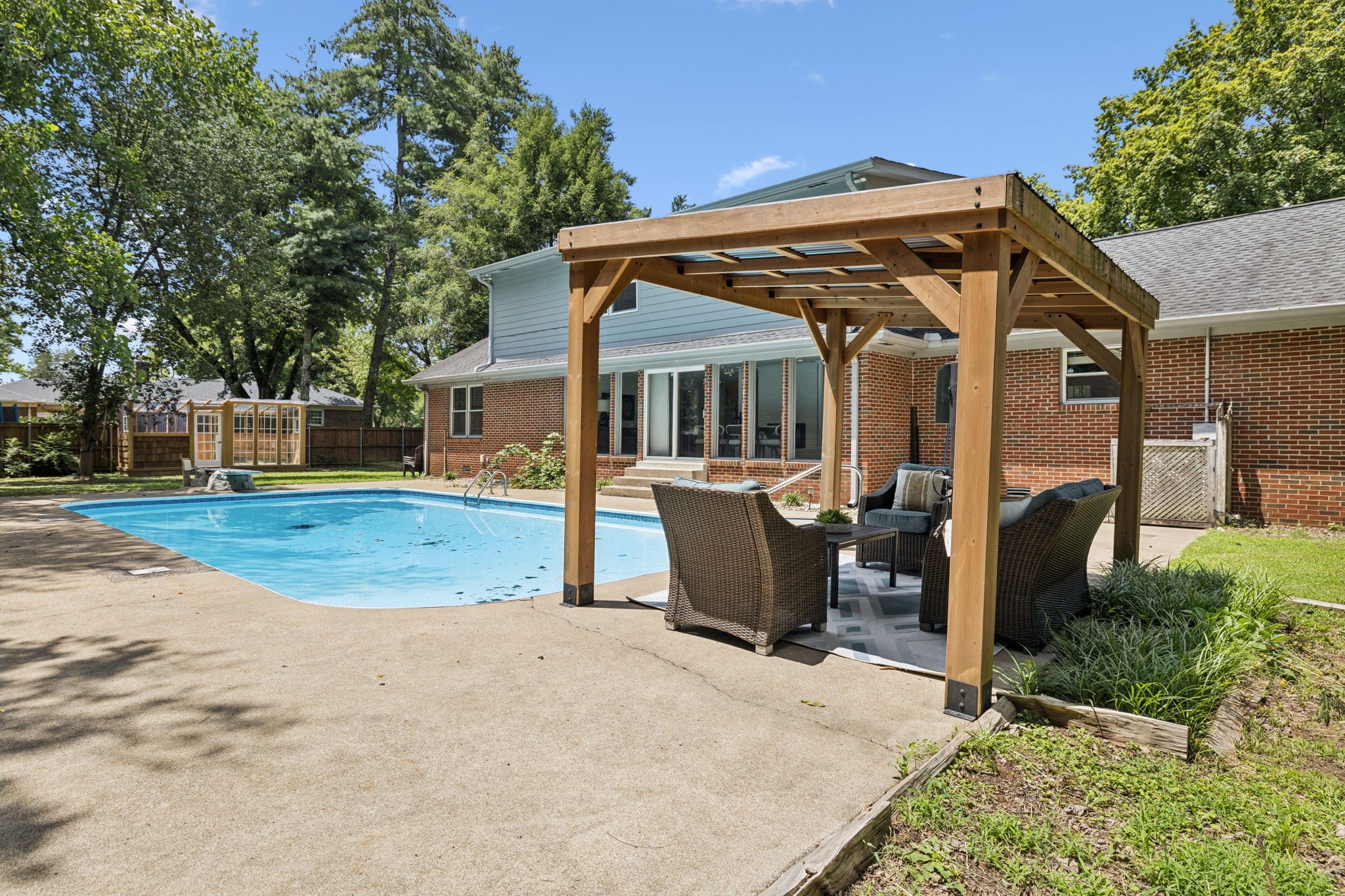 818 North Rutherford Boulevard Murfreesboro, TN 37130 - Photo 13 of 74 Gallery Image 13