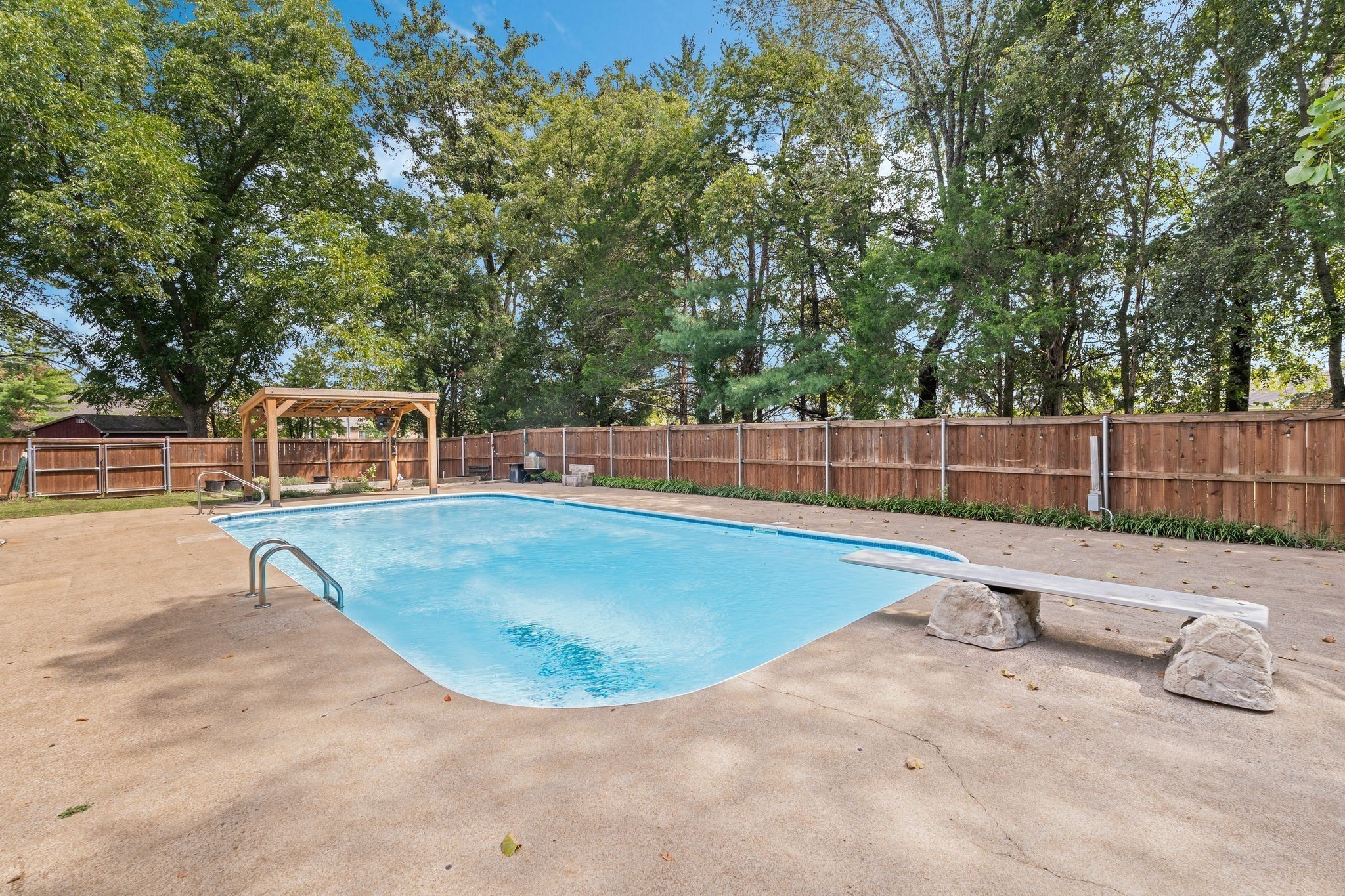 818 North Rutherford Boulevard Murfreesboro, TN 37130 - Photo 14 of 74 Gallery Image 14