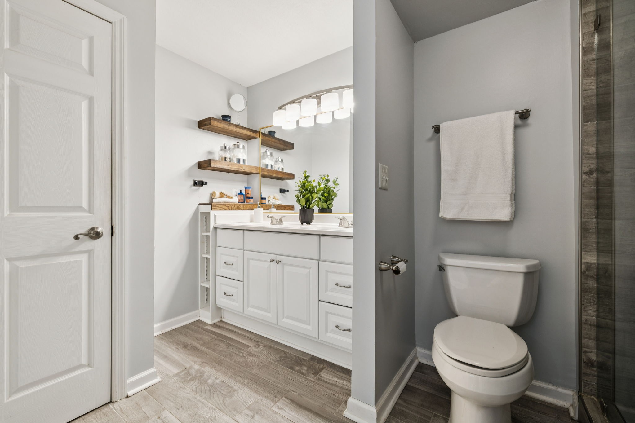 818 North Rutherford Boulevard Murfreesboro, TN 37130 - Photo 26 of 74 Gallery Image 26