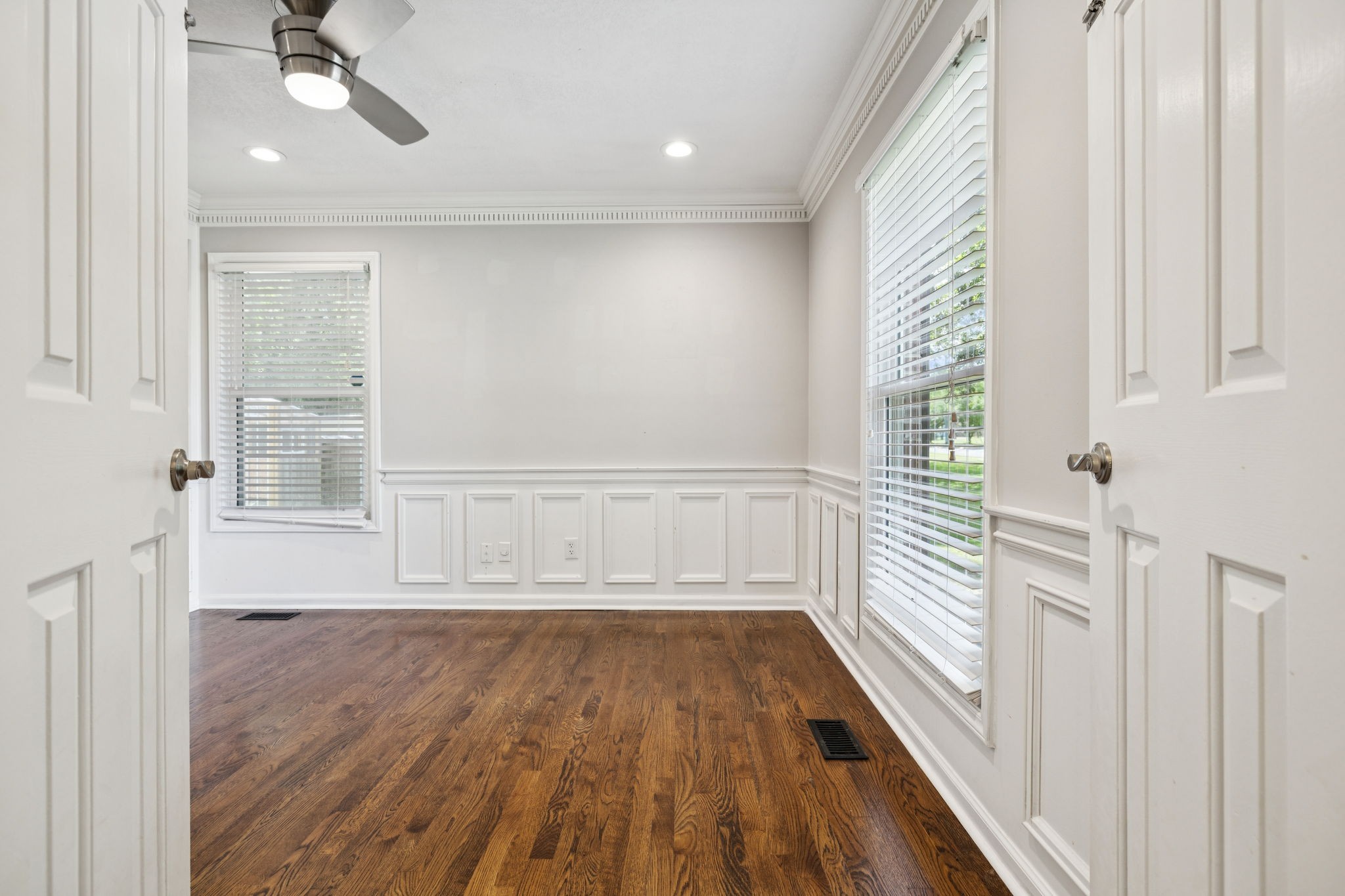 818 North Rutherford Boulevard Murfreesboro, TN 37130 - Photo 36 of 74 Gallery Image 36