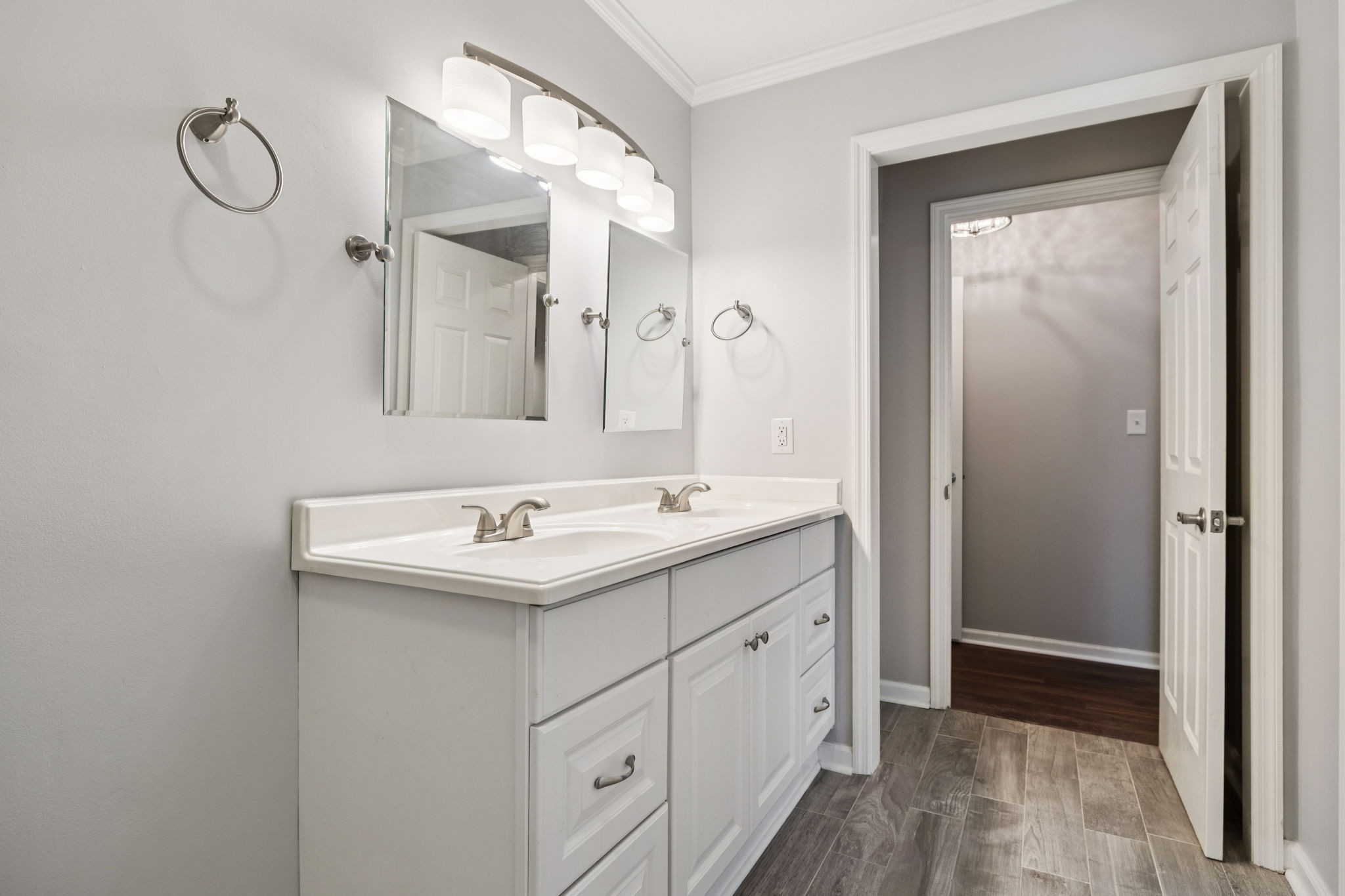 818 North Rutherford Boulevard Murfreesboro, TN 37130 - Photo 49 of 74 Gallery Image 49