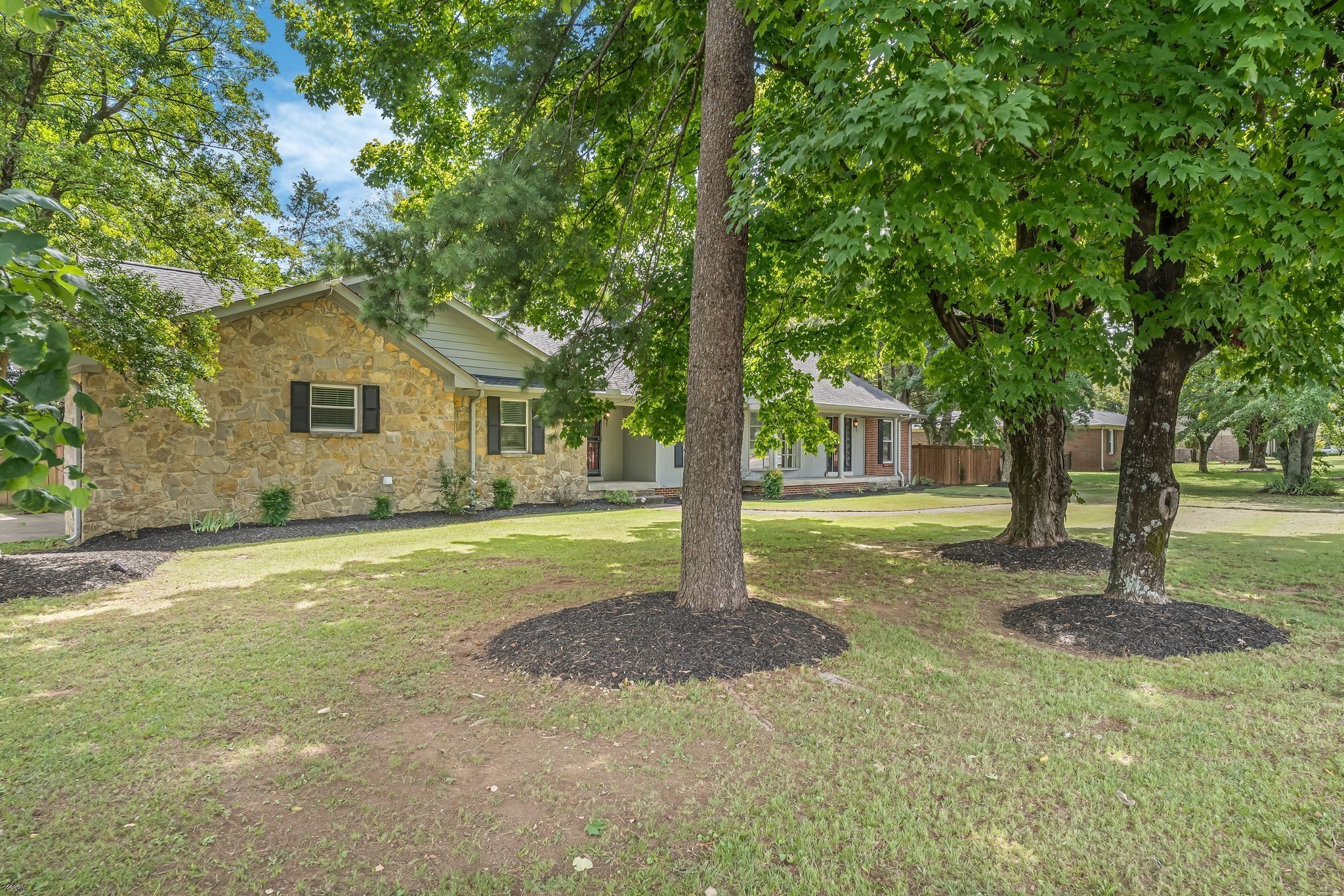 818 North Rutherford Boulevard Murfreesboro, TN 37130 - Photo 59 of 74 Gallery Image 59