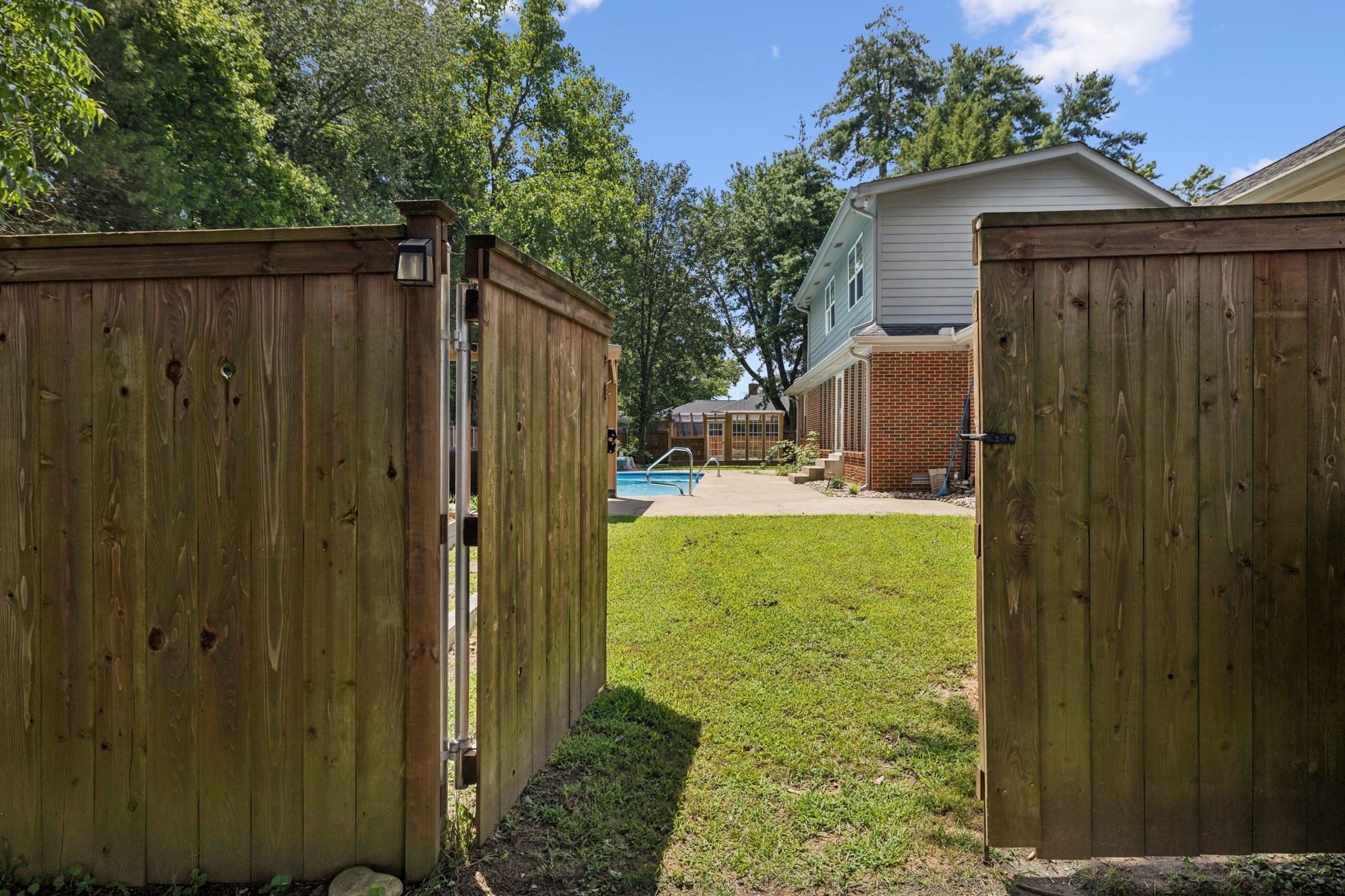 818 North Rutherford Boulevard Murfreesboro, TN 37130 - Photo 61 of 74 Gallery Image 61