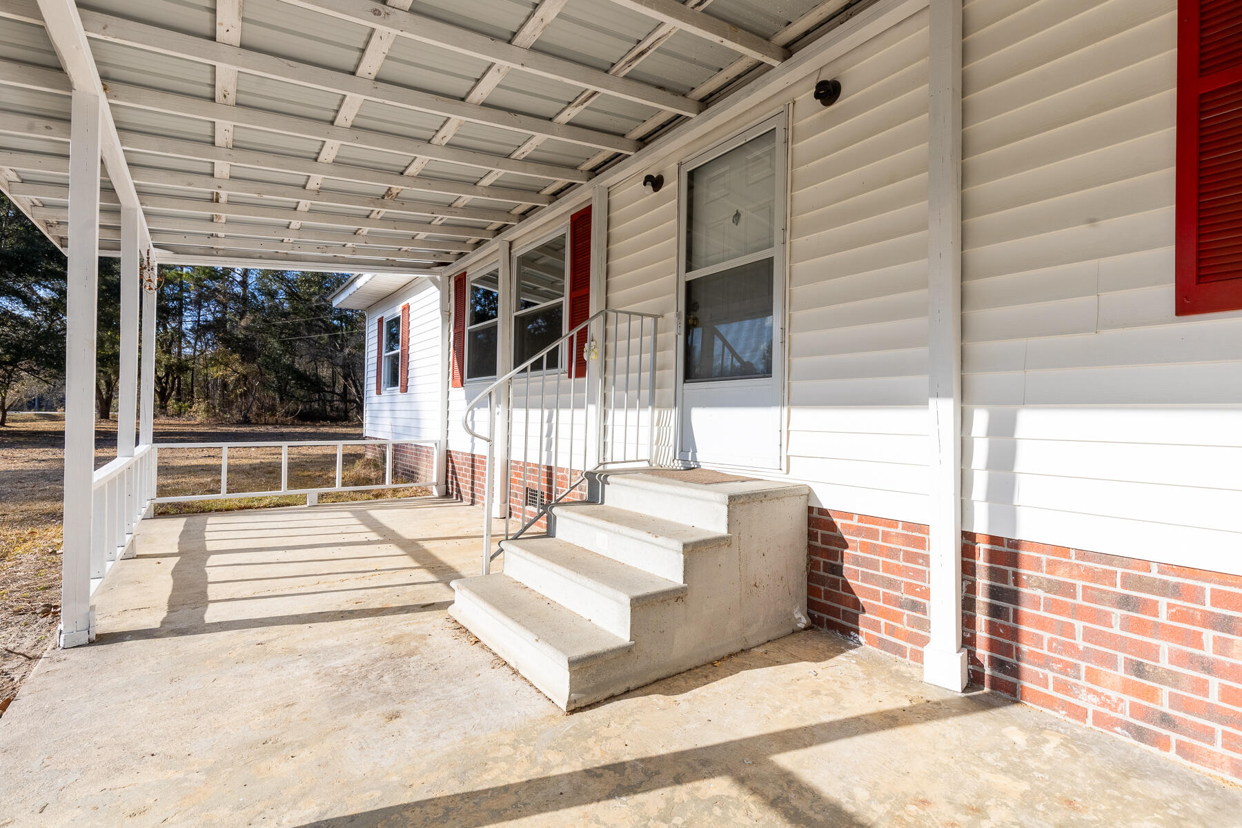 1748 Highway 402 Moncks Corner, SC 29461 - Photo 5 of 28 JHR-4