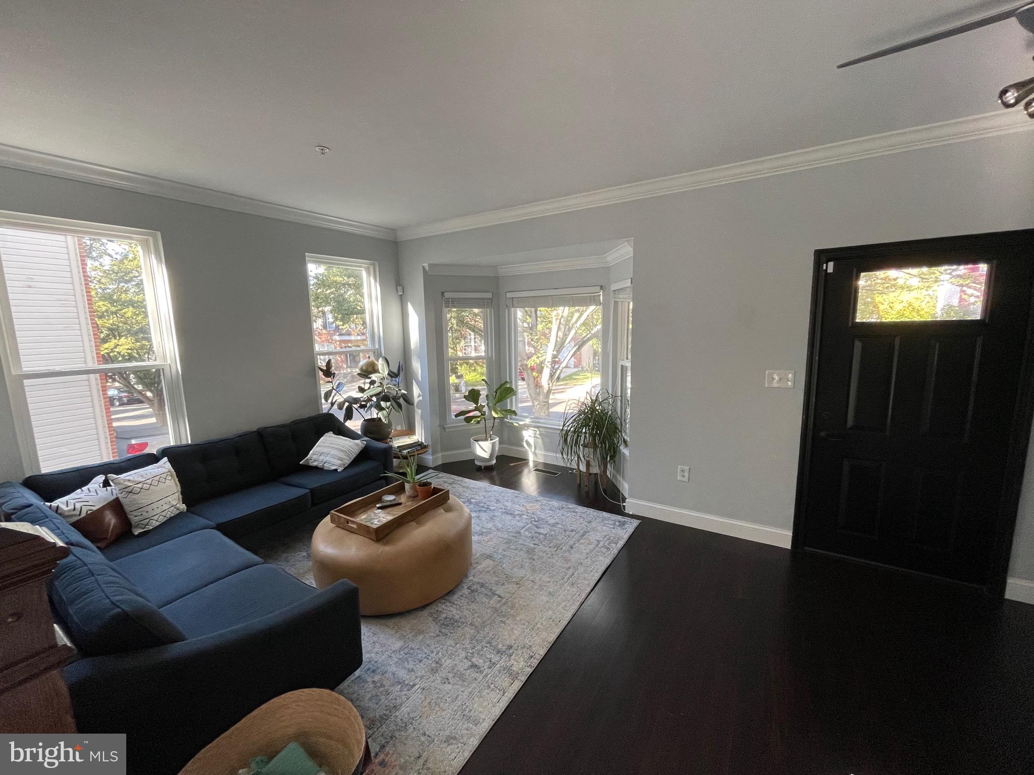 3310 7th Street Southeast Washington, DC 20032 - Photo 5 of 27 Living Room