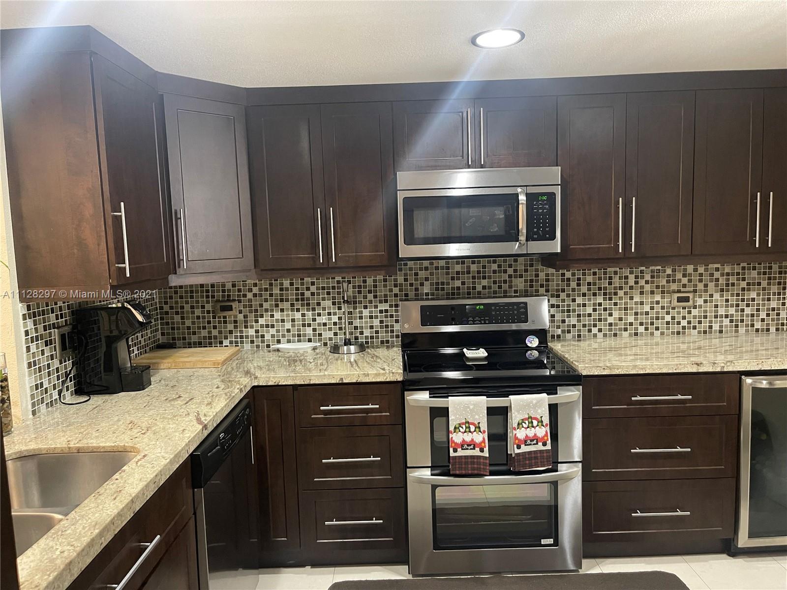 7556 Stirling Road, Unit 119 Davie, FL 33024 - Photo 1 of 20 Gallery Image 1