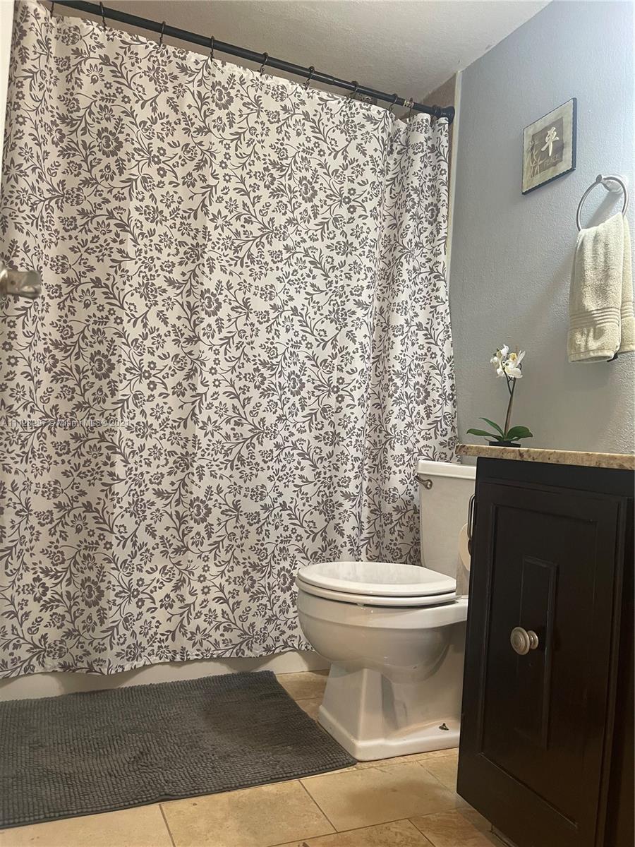 7556 Stirling Road, Unit 119 Davie, FL 33024 - Photo 12 of 20 Gallery Image 12