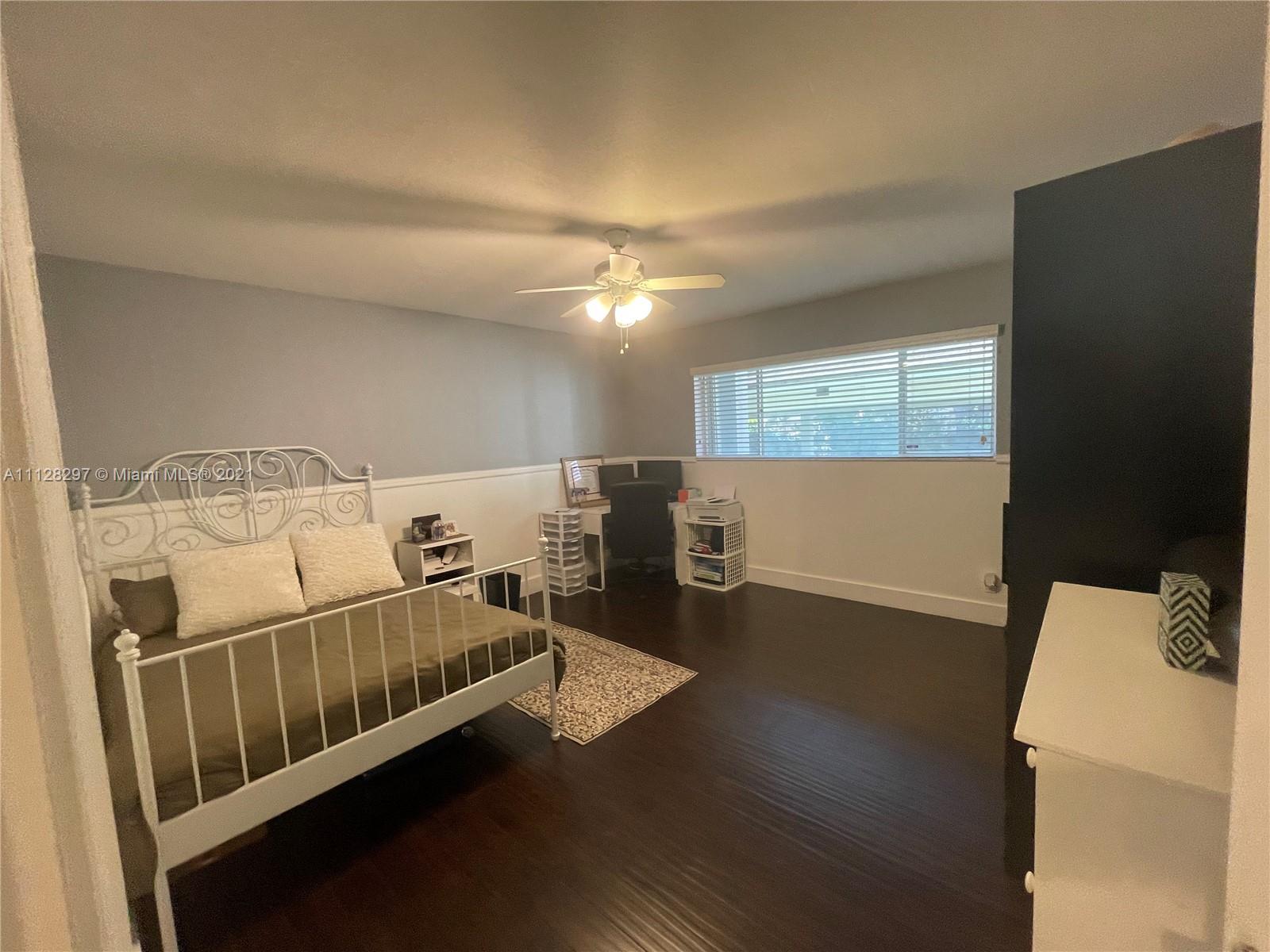 7556 Stirling Road, Unit 119 Davie, FL 33024 - Photo 13 of 20 Gallery Image 13