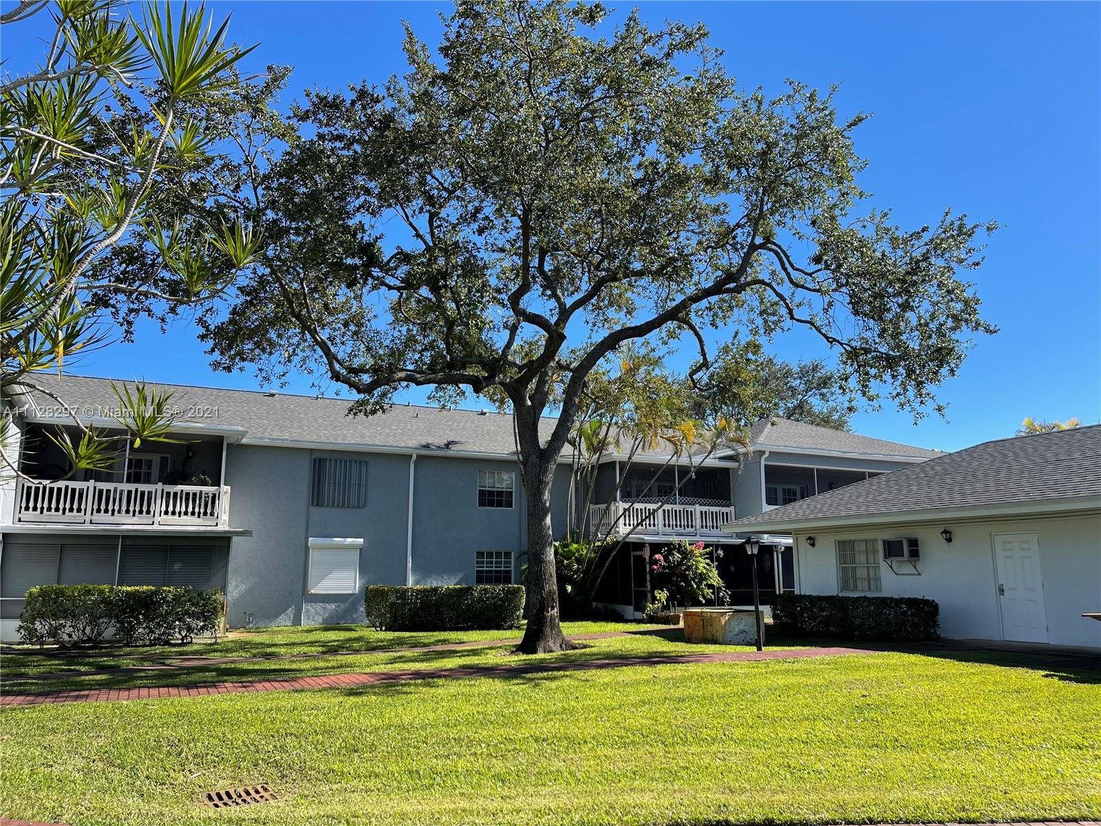 7556 Stirling Road, Unit 119 Davie, FL 33024 - Photo 15 of 20 Gallery Image 15