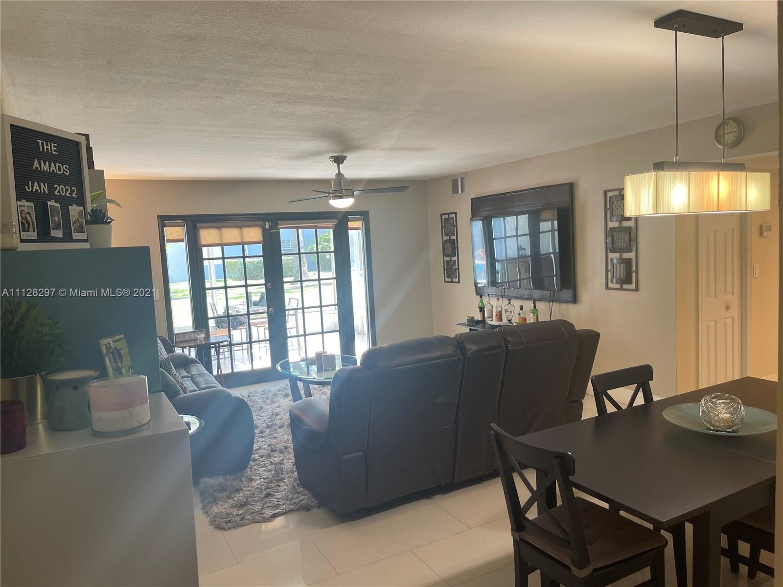 7556 Stirling Road, Unit 119 Davie, FL 33024 - Photo 7 of 20 Gallery Image 7
