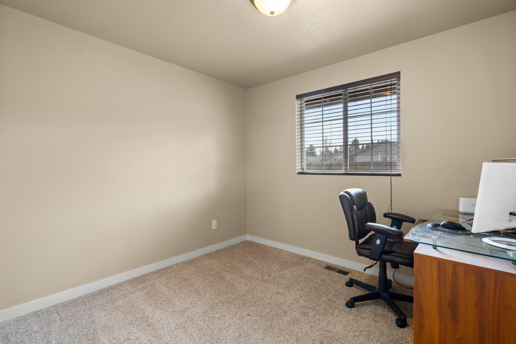 2247 Southwest 33rd Street Redmond, OR 97756 - Photo 14 of 14 2022_03_31_2247_sw_33rd_st_rdm-18