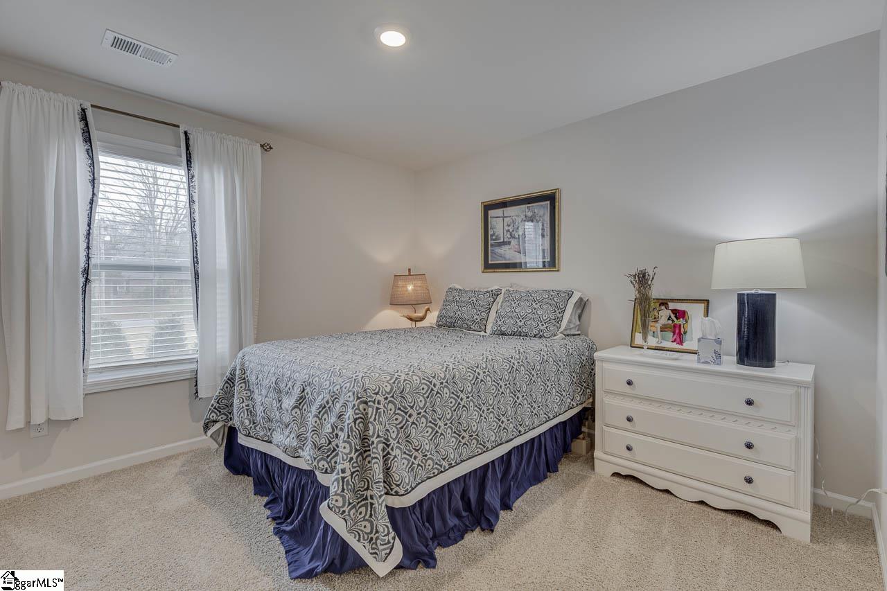 214 Reynard Trail Greenville, SC 29609 - Photo 35 of 42