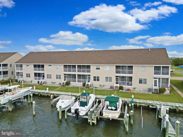 $329,000 | 106 Waters Edge, Unit 106C, Crisfield, MD 21817