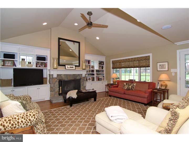 1130 Lafayette Road Wayne, PA 19087 - Photo 11 of 24 Living Room