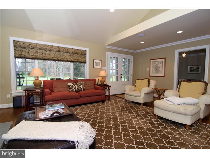 1130 Lafayette Road Wayne, PA 19087 - Photo 10 of 24 Living Room
