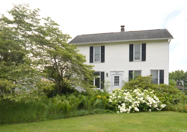 $182,500 | 705 Virginia Street, Walkerton, IN 46574