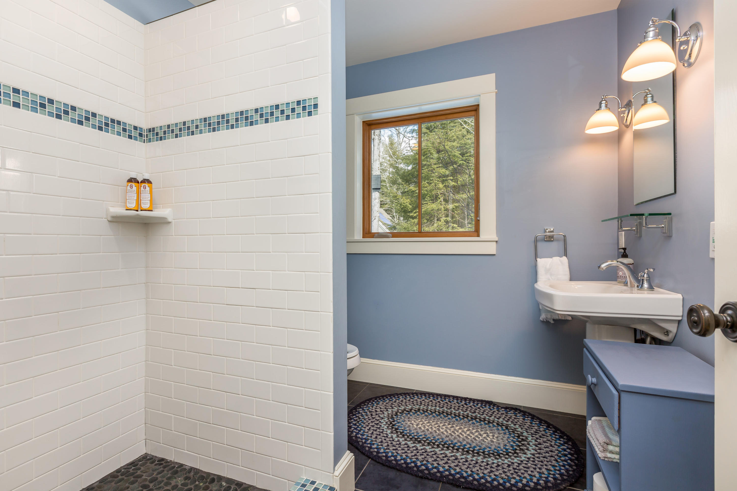 96 Grant Road Freeport, ME 04032 - Photo 21 of 49 96 Grant Rd Freeport ME 04032-print-026-