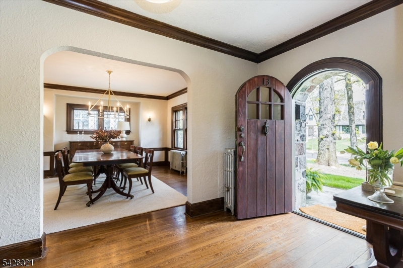 13 Ferncliff Terrace Glen Ridge, NJ 07028 - Photo 13 of 48
