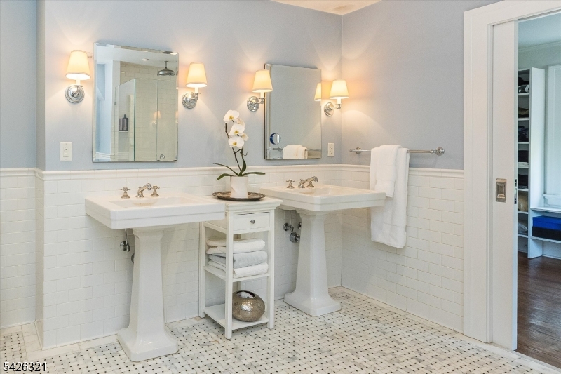 13 Ferncliff Terrace Glen Ridge, NJ 07028 - Photo 25 of 48