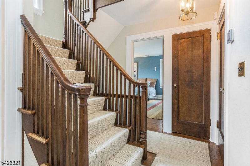 13 Ferncliff Terrace Glen Ridge, NJ 07028 - Photo 31 of 48