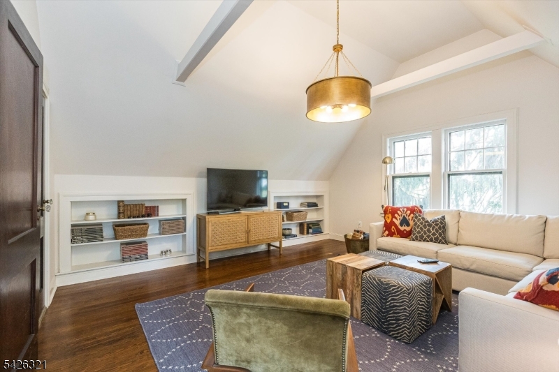 13 Ferncliff Terrace Glen Ridge, NJ 07028 - Photo 36 of 48