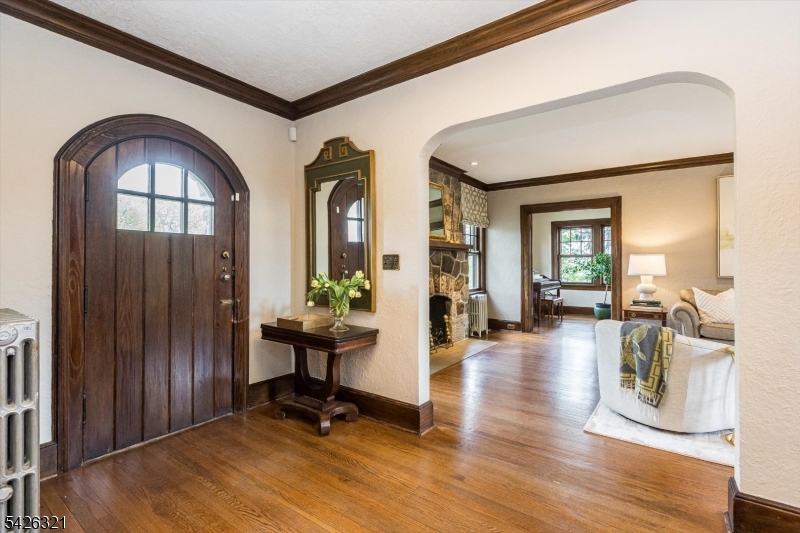 13 Ferncliff Terrace Glen Ridge, NJ 07028 - Photo 6 of 48