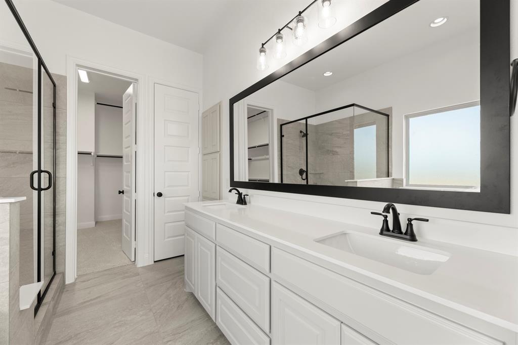 1426 Colorado Road Van Alstyne, TX 75495 - Photo 15 of 33 16. 1426 Colorado - Bath