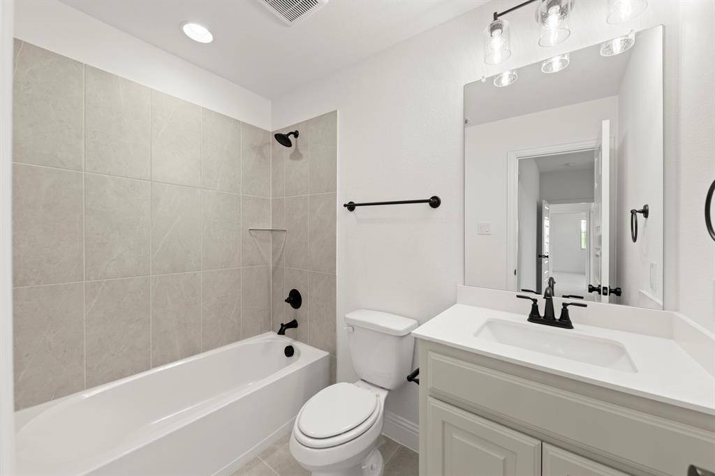 1426 Colorado Road Van Alstyne, TX 75495 - Photo 23 of 33 24. 1426 Colorado - 3RD Bath