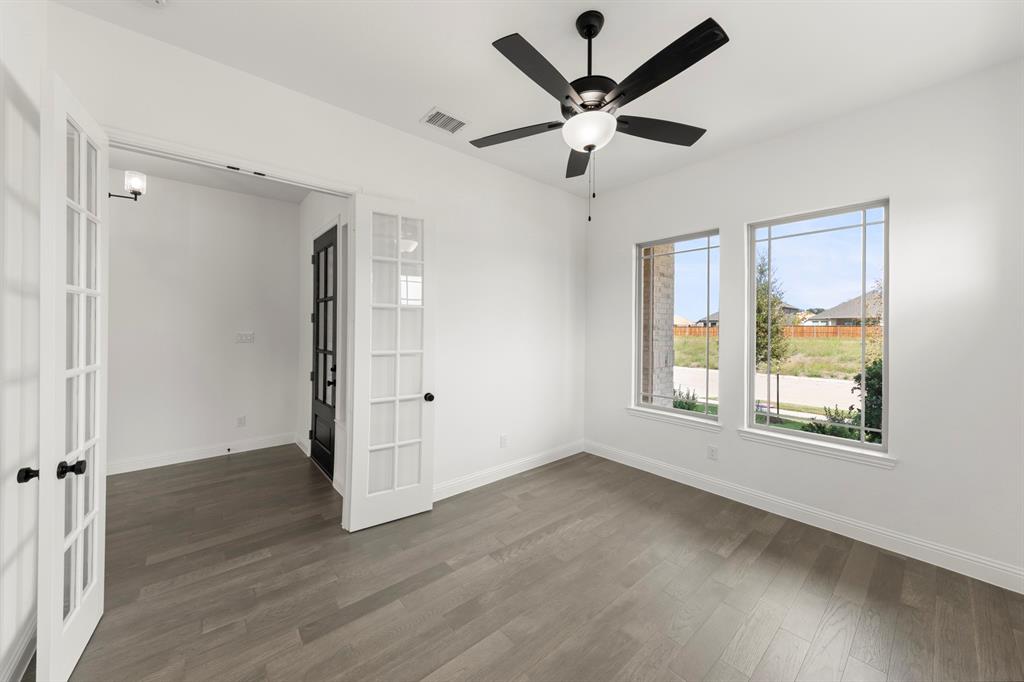 1426 Colorado Road Van Alstyne, TX 75495 - Photo 4 of 33 04. 1426 Colorado - Study