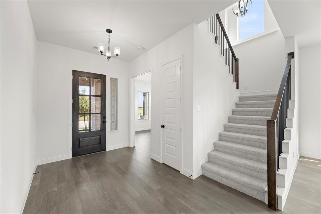 1426 Colorado Road Van Alstyne, TX 75495 - Photo 5 of 40 03. 1426 Colorado - Entry