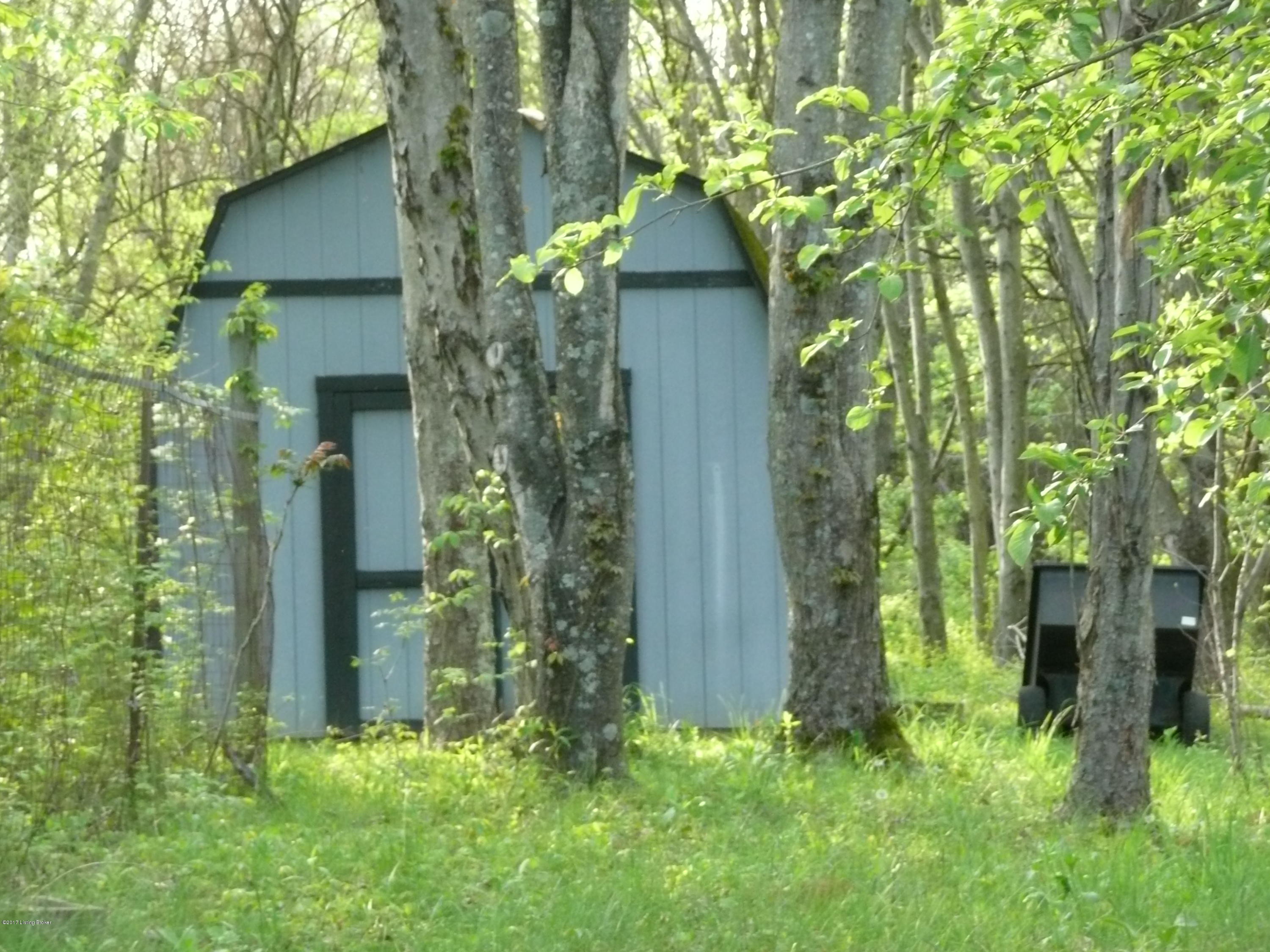 2891 Yoder Tipton Road Taylorsville, KY 40071 - Photo 14 of 29 Barn