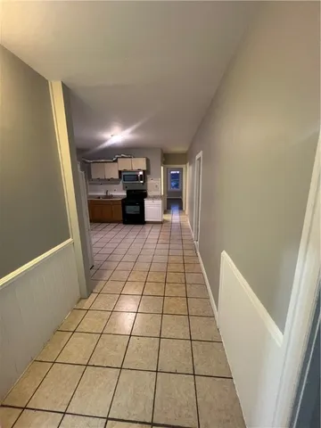 $2,200 | 827 Atwells Avenue, Providence, RI 02909