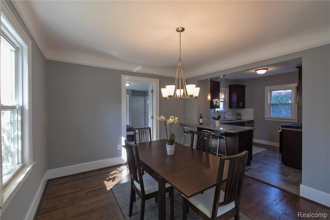 1849 Stanford Road Berkley, MI 48072 - Photo 9 of 35 1849Stanford-7.jpg