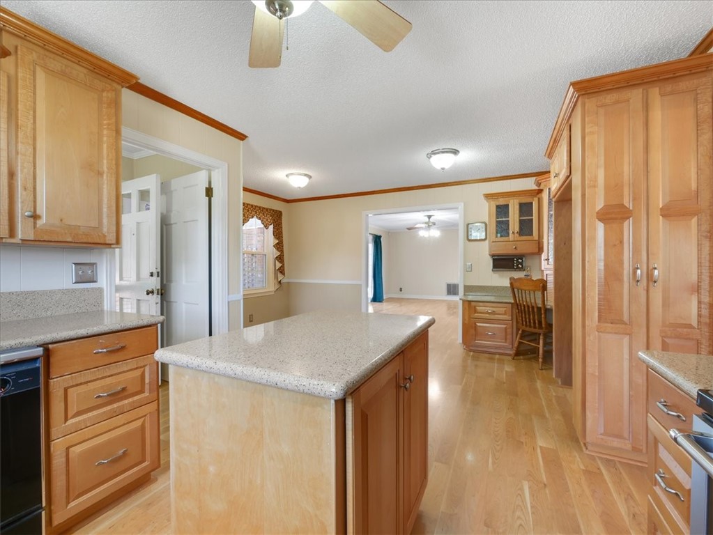 808 West Greer Street Honea Path, SC 29654 - Photo 24 of 48