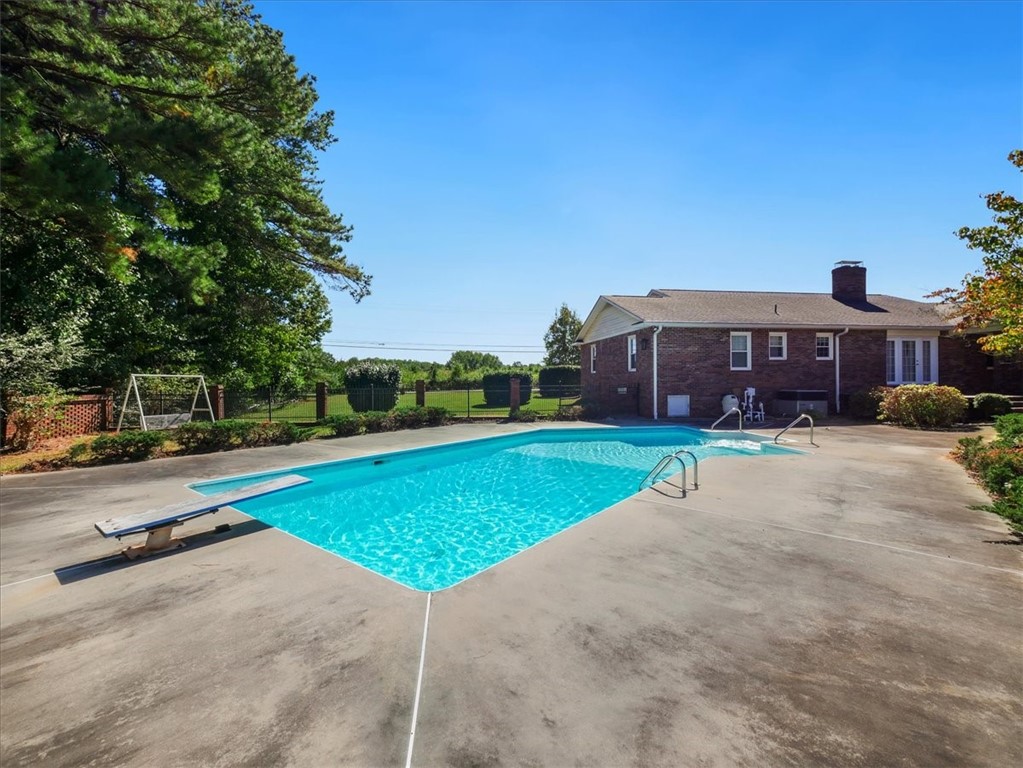 808 West Greer Street Honea Path, SC 29654 - Photo 9 of 48