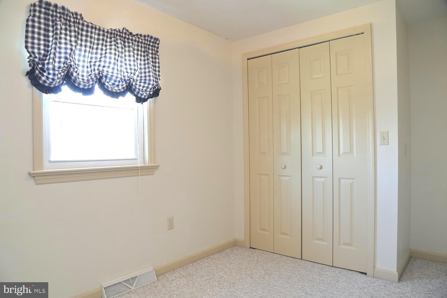 125 Esbenshade Drive Lititz, PA 17543 - Photo 18 of 24 Gallery Image 18