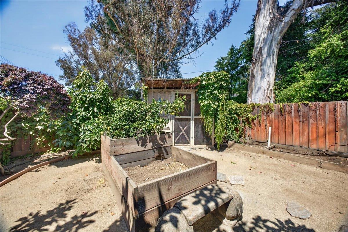 3677 Paper Mill Road Soquel, CA 95073 - Photo 15 of 59