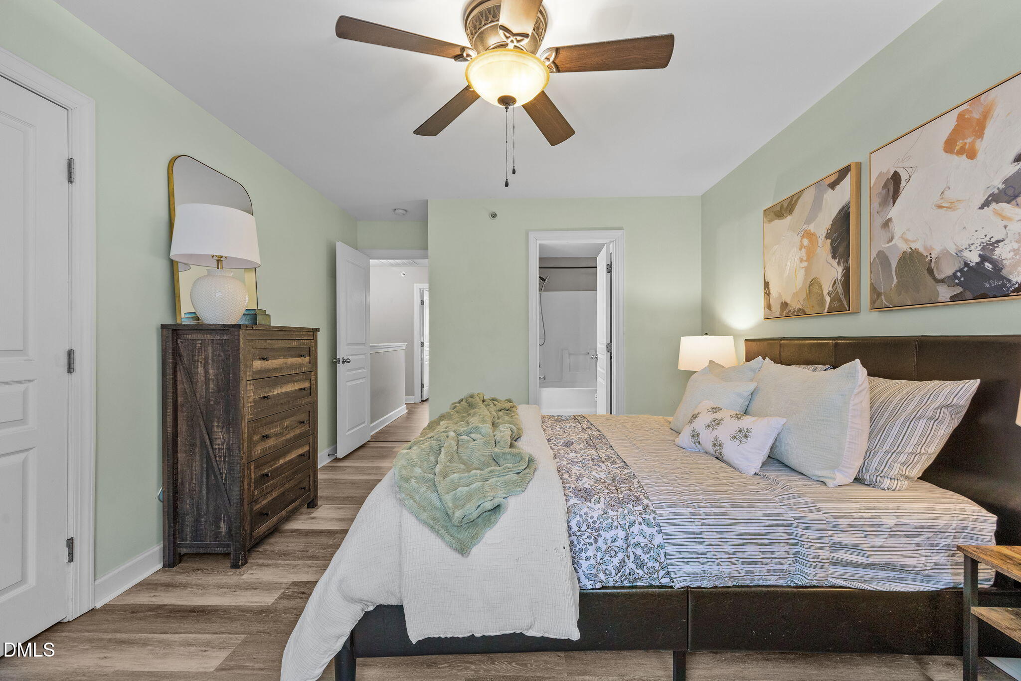 8015 Sunset Branch Court Raleigh, NC 27612 - Photo 15 of 23 72-web-or-mls-IMG_4312