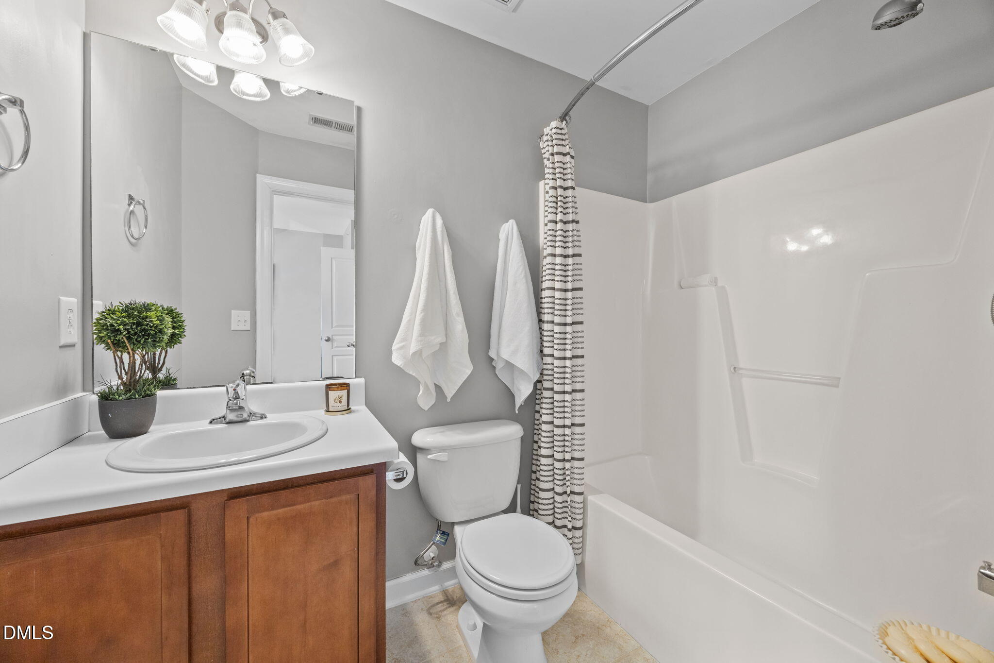8015 Sunset Branch Court Raleigh, NC 27612 - Photo 20 of 23 64-web-or-mls-IMG_4288