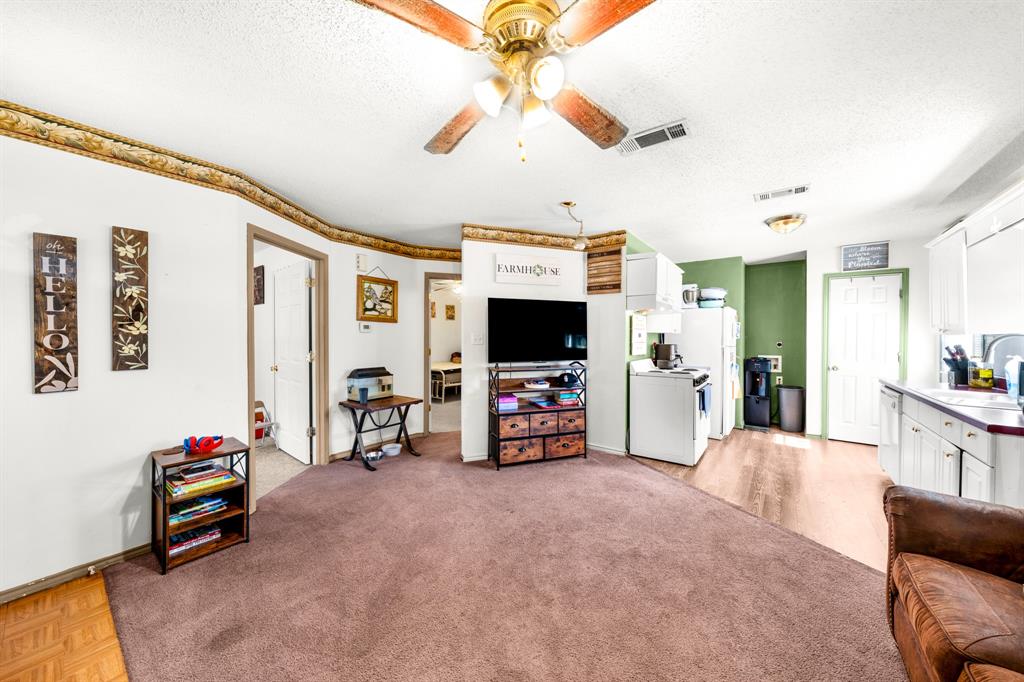 701 Southwest 1st Street Cooper, TX 75432 - Photo 14 of 22 Gallery Image 14