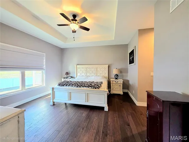 $329,900 | 475 Legacy Lane, Villa Ridge, MO 63089