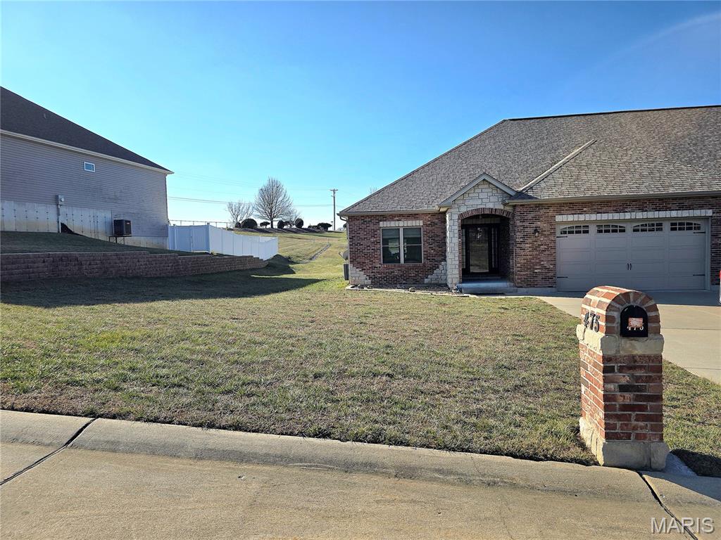 475 Legacy Lane Villa Ridge, MO 63089 - Photo 5 of 46