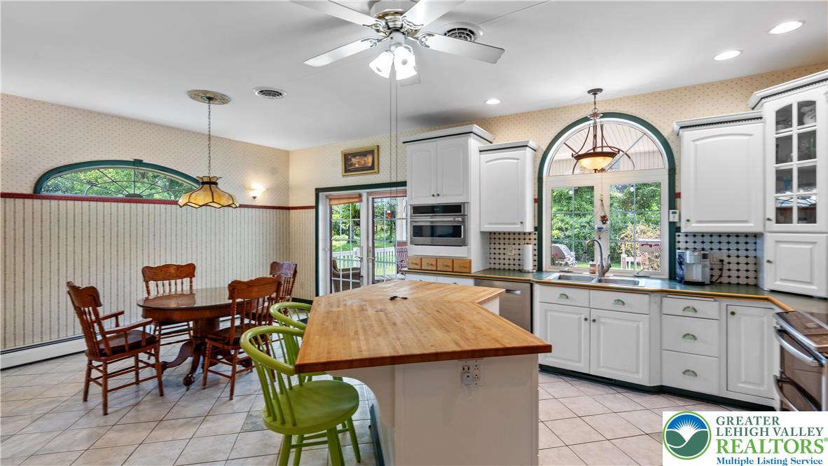 807 Bangor Road Nazareth, PA 18064 - Photo 25 of 46